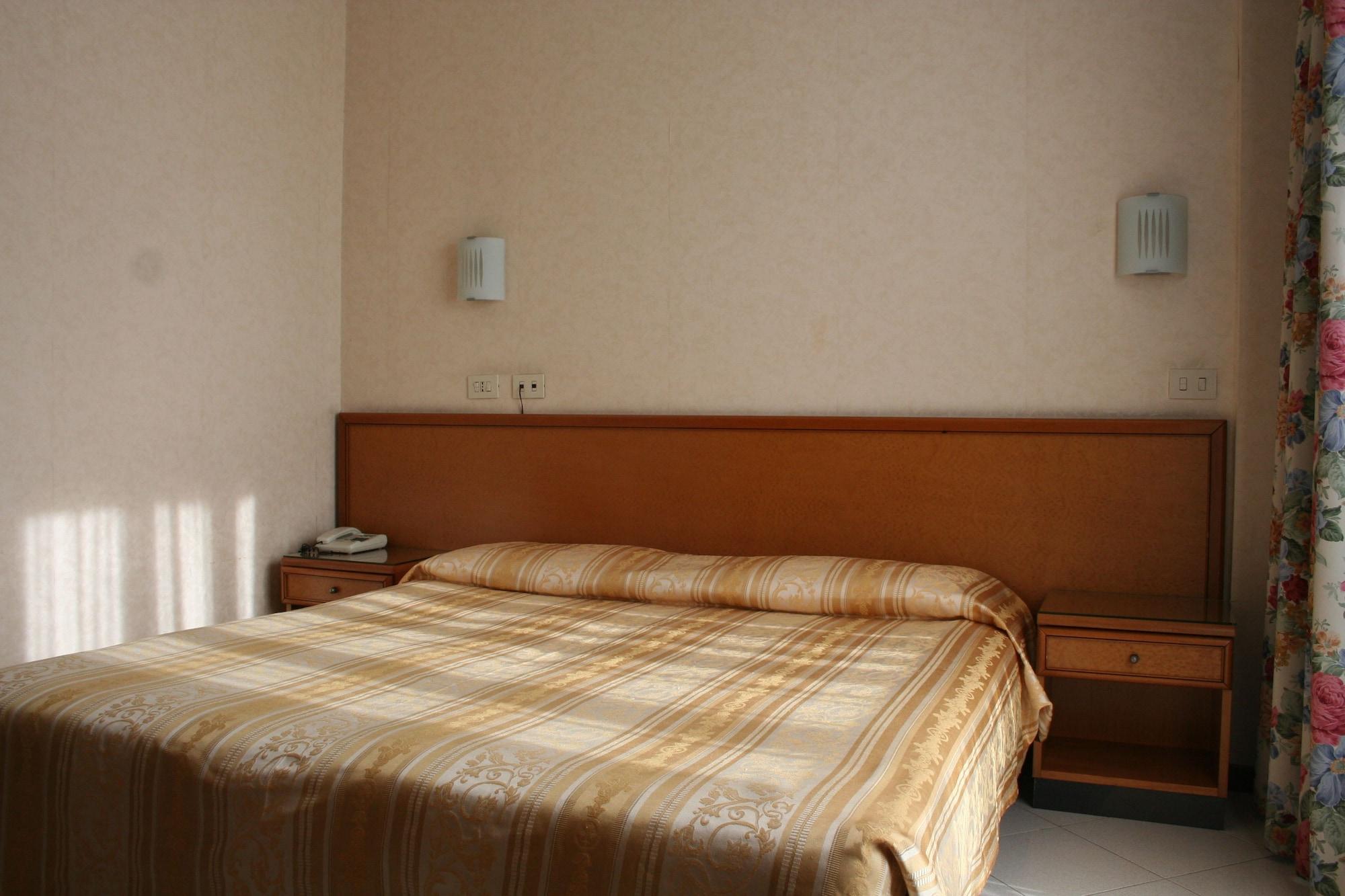 Hotel Citta 2000 Рим Екстер'єр фото